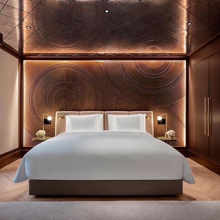 Almanac Palais Vienna Hotel Ngoại thất bức ảnh A bedroom at The Edition