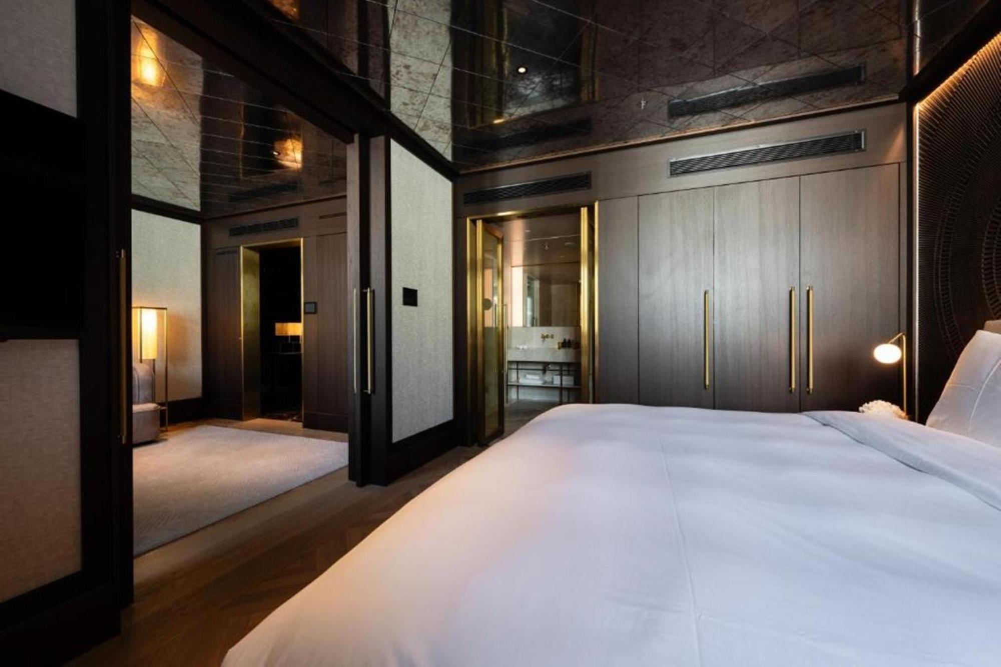 Almanac Palais Vienna Hotel Ngoại thất bức ảnh A bedroom at the hotel